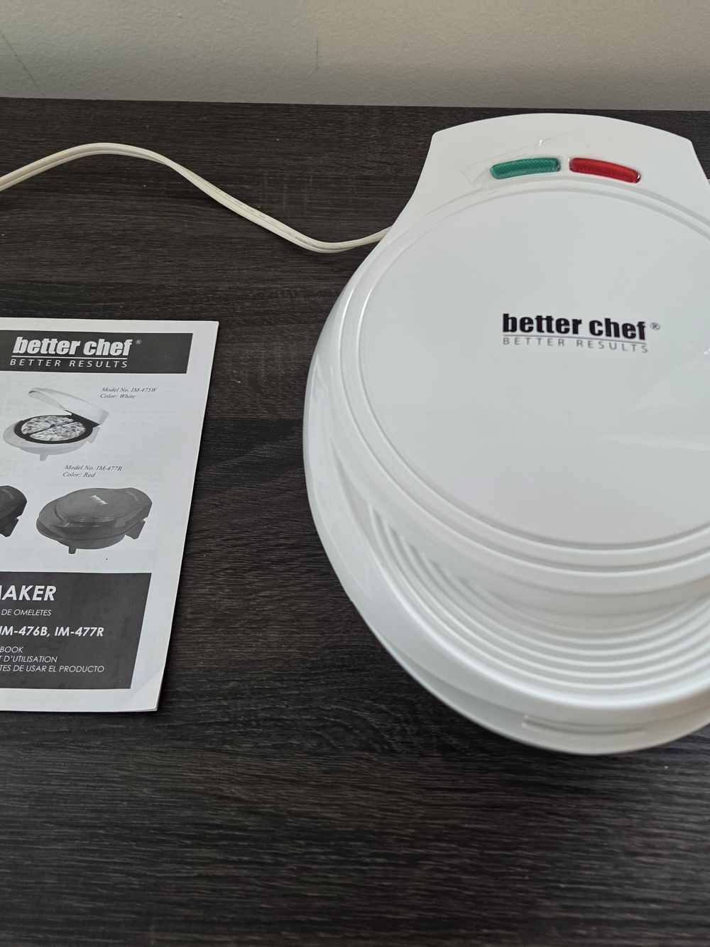 White Electric Omelet Maker